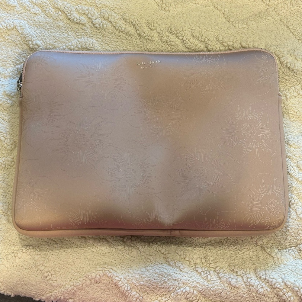 kate spade New York light pink floral laptop sleeve